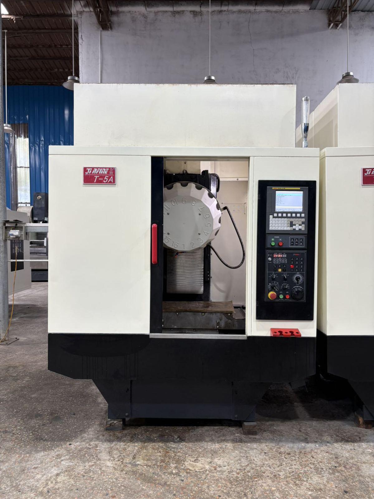 Tapping machine