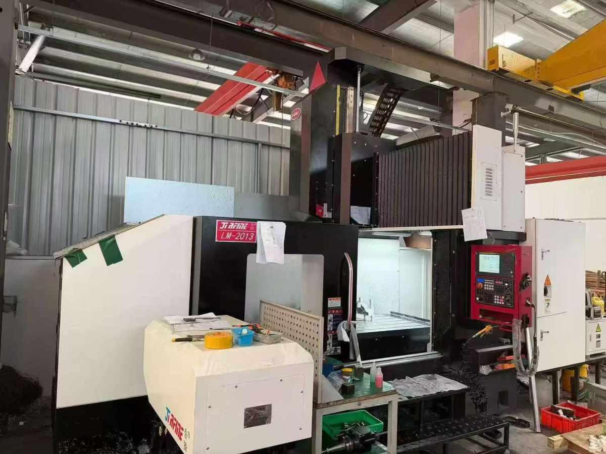 Gantry Machining Center