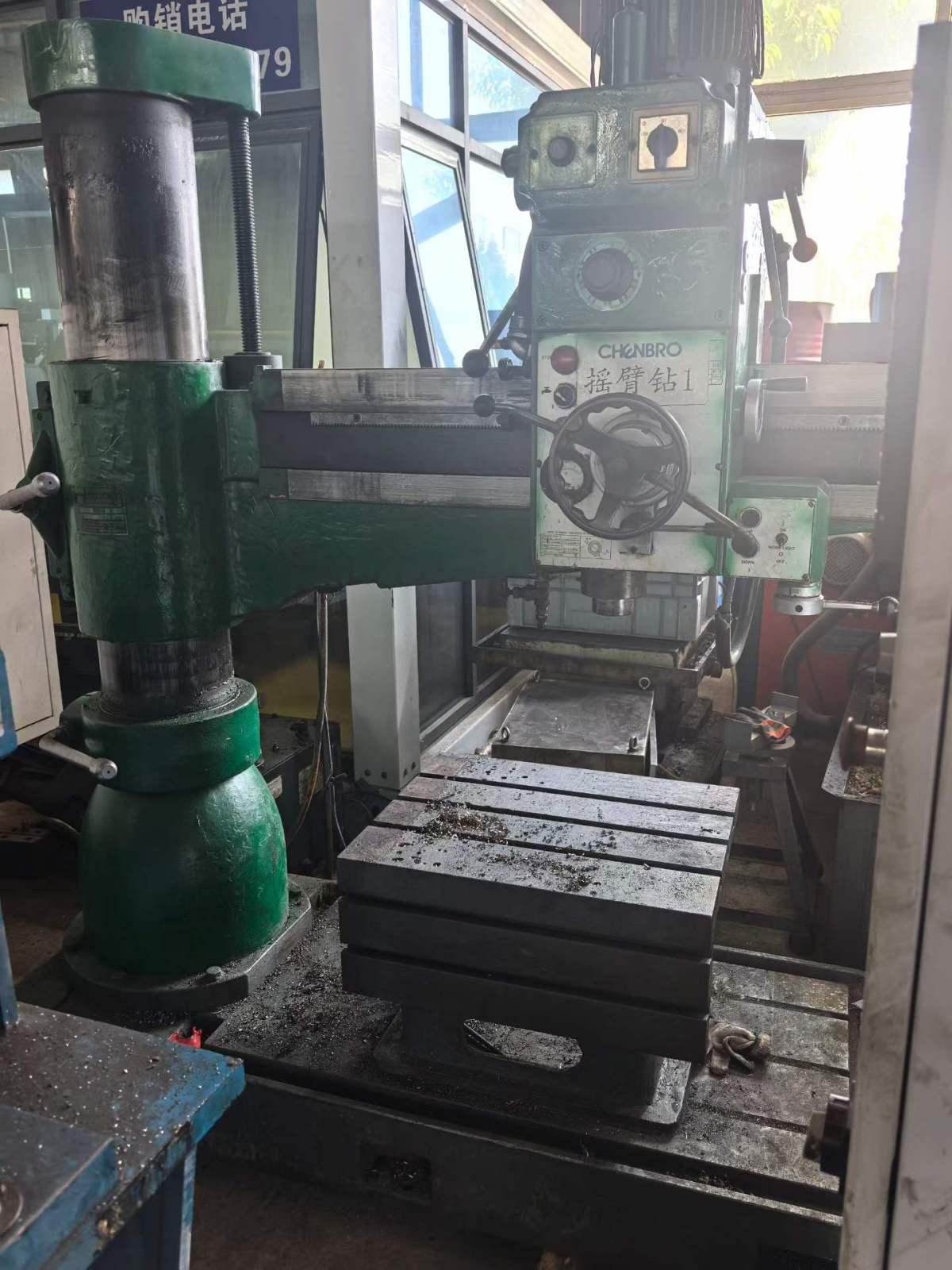 Radial drill