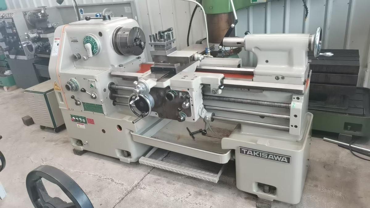 Horizontal lathe