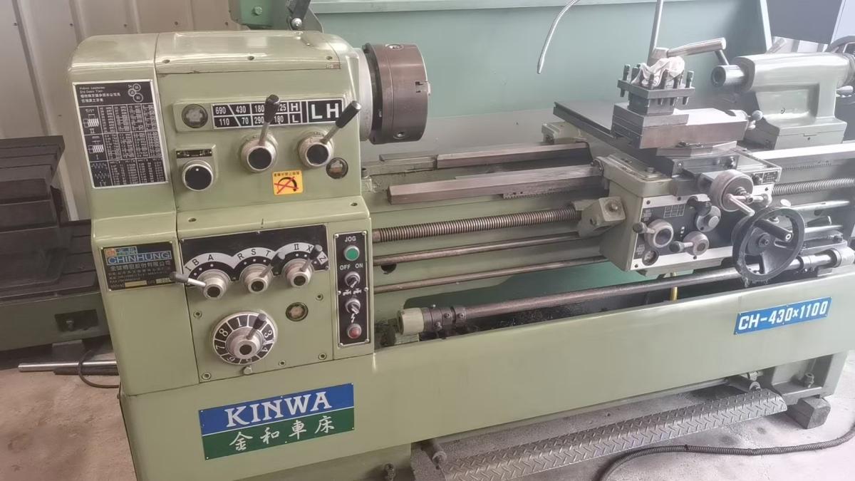 Horizontal lathe