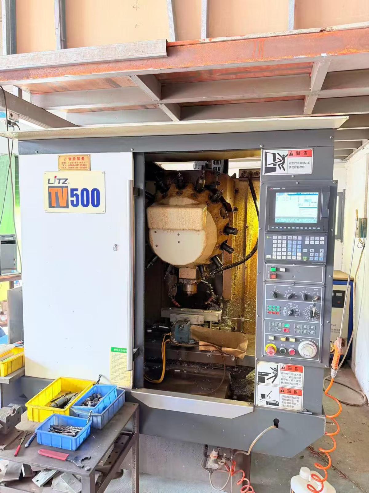 Tapping machine