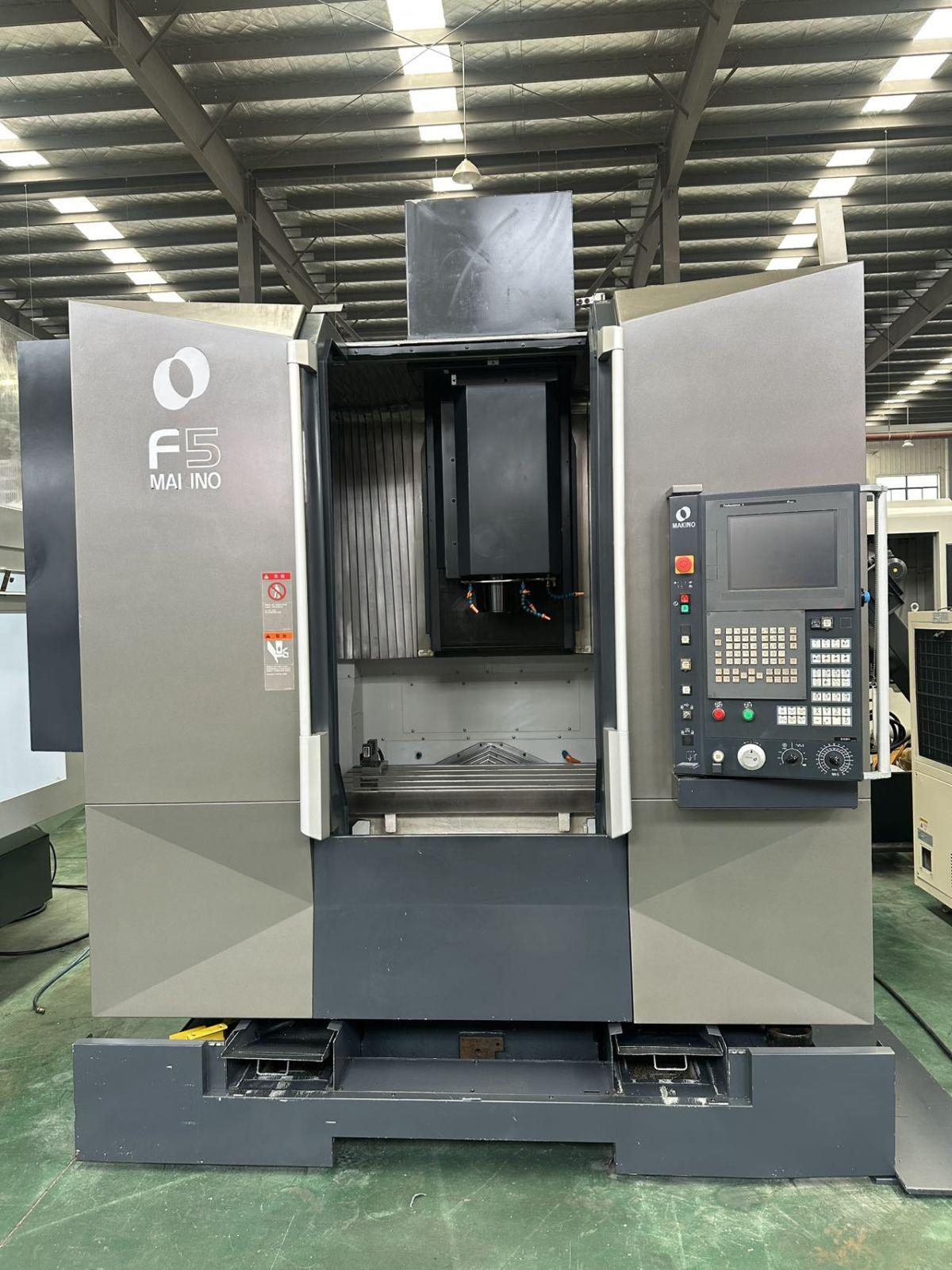 Vertical Machining Center