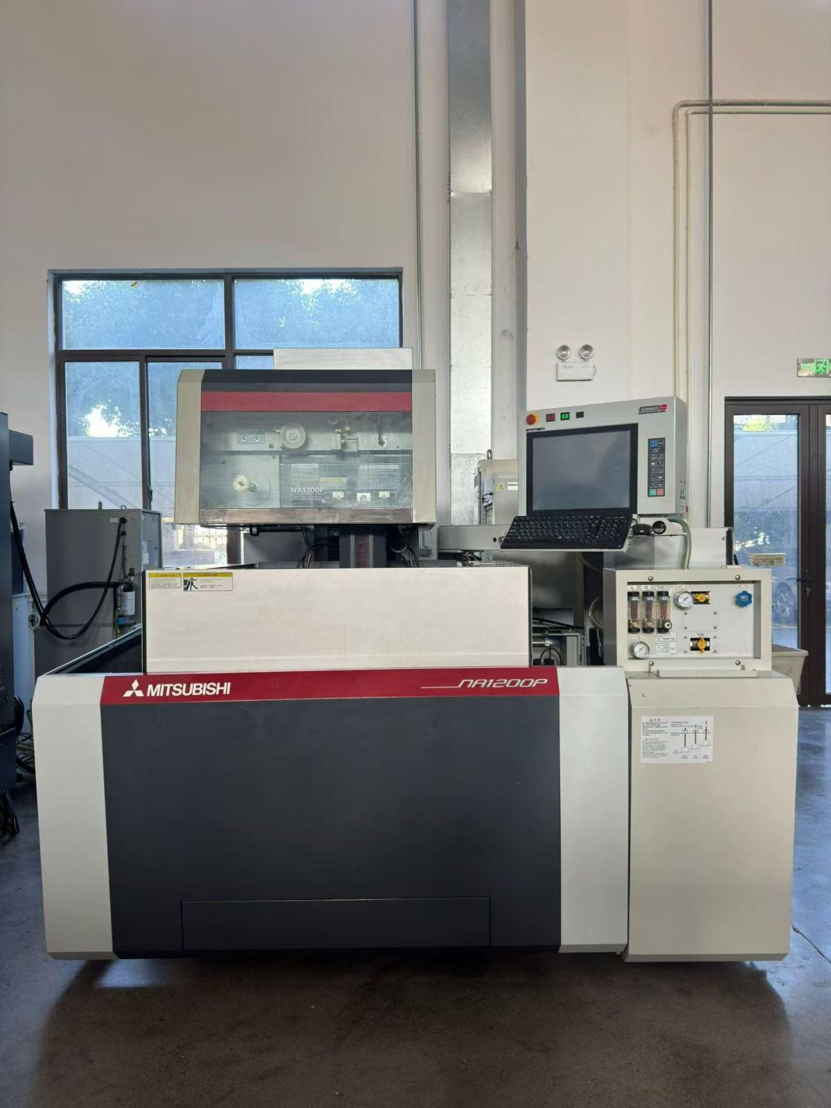 Wire cutting machine