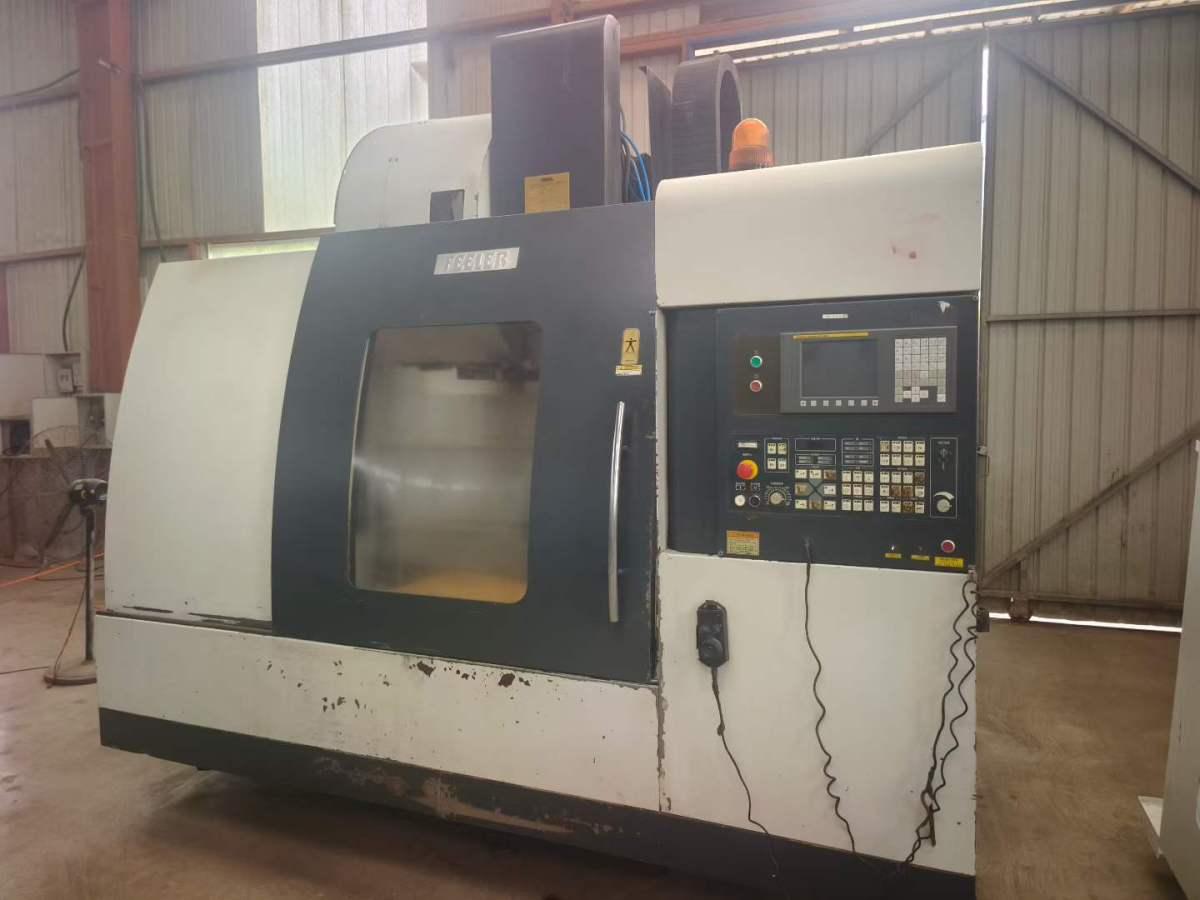 Vertical Machining Center
