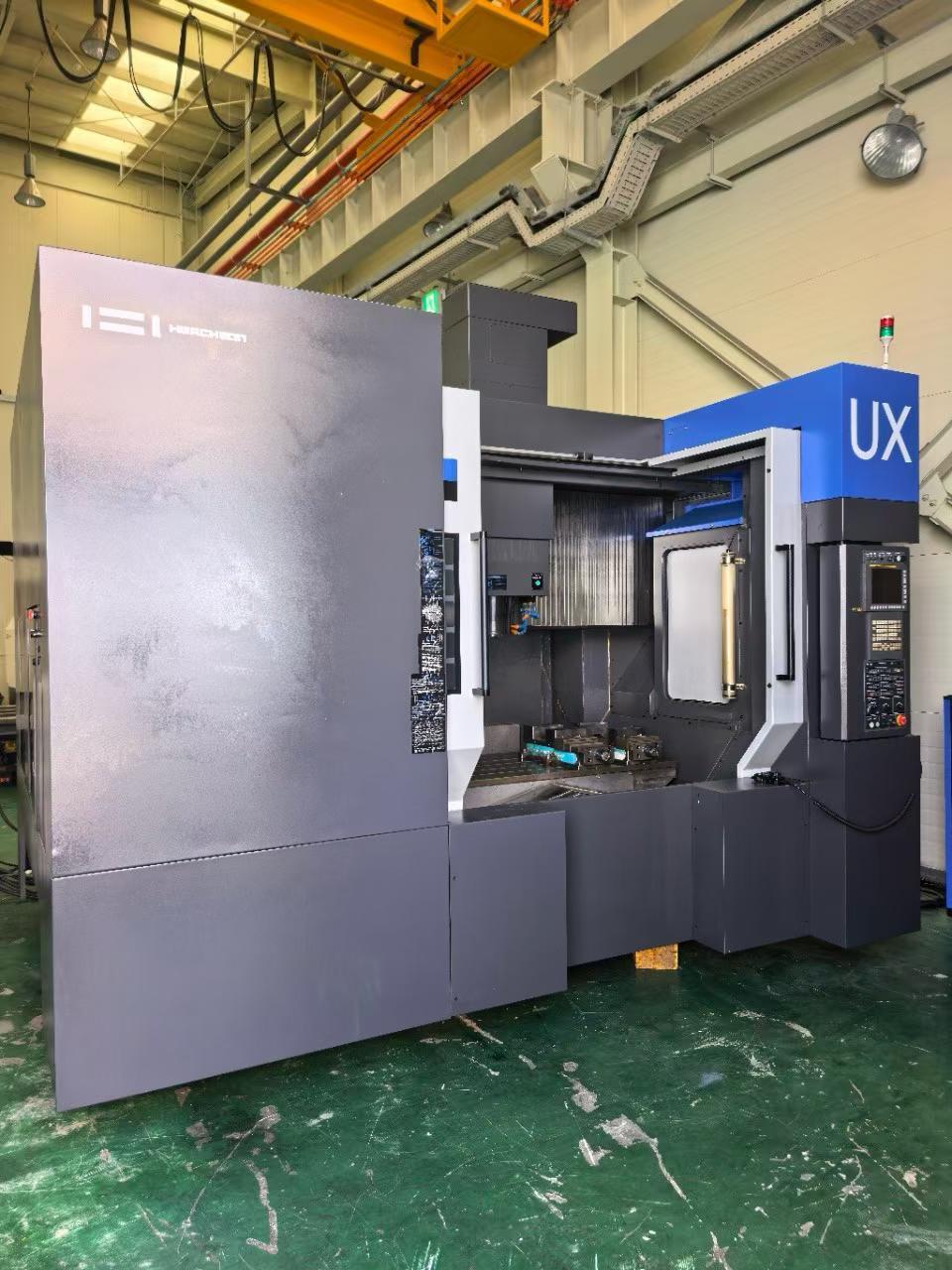 Vertical Machining Center