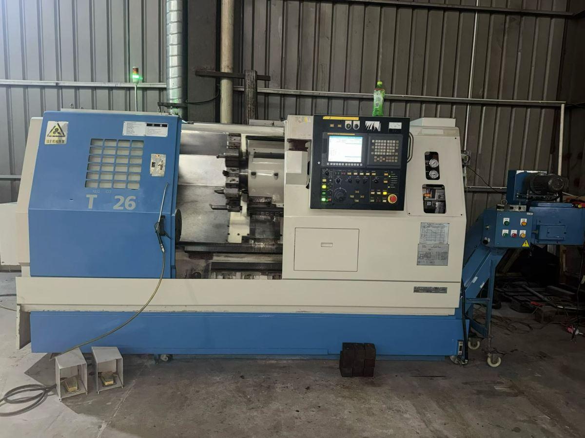 CNC turning lathe