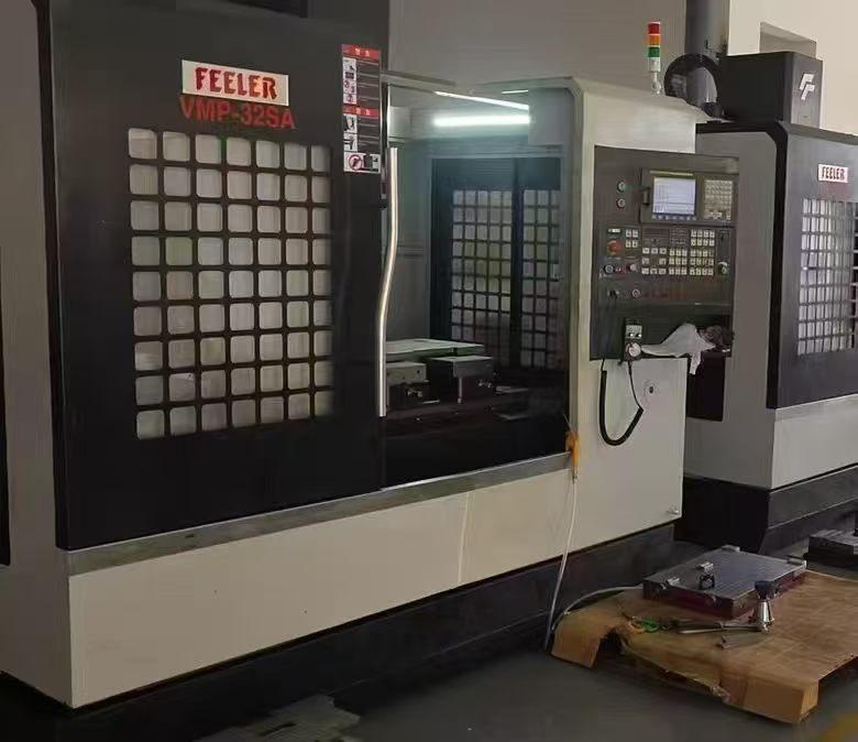 Vertical Machining Center