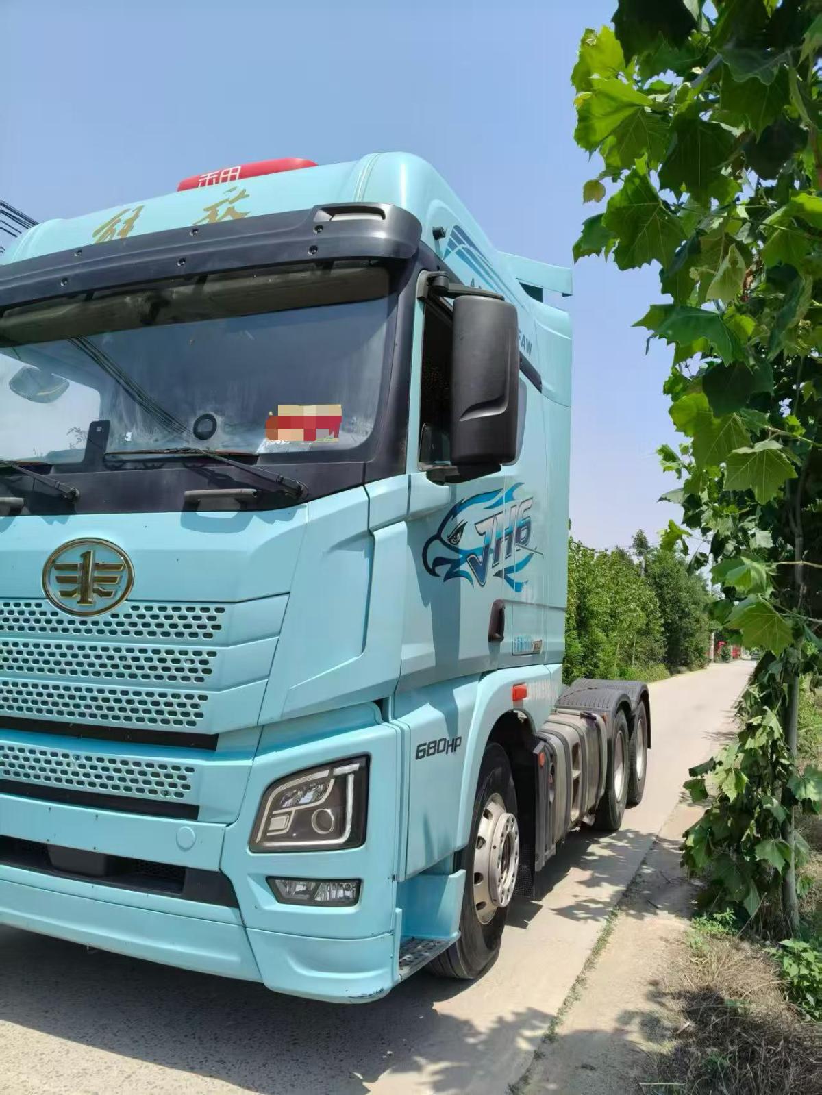 Conventional trucks