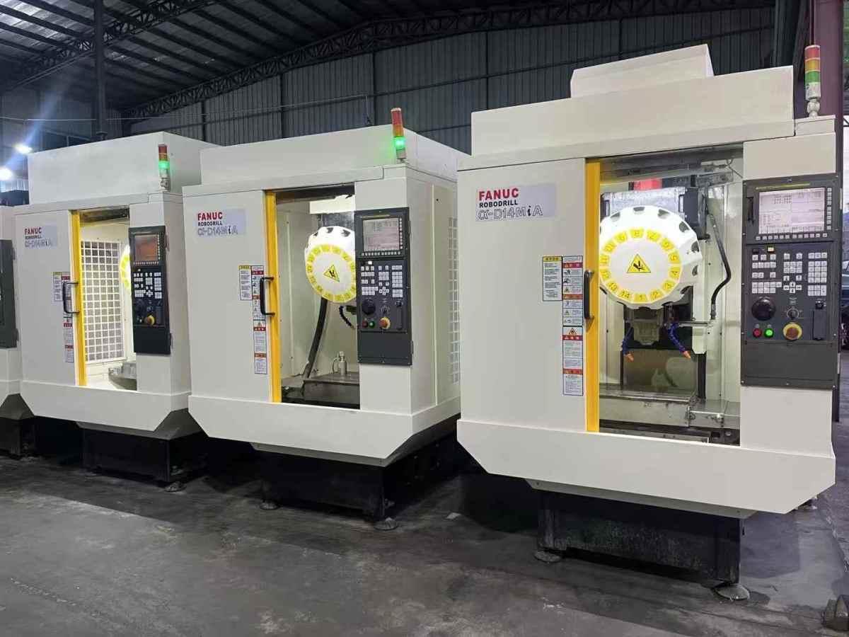 Tapping machine