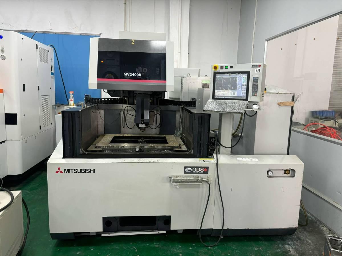 Wire cutting machine