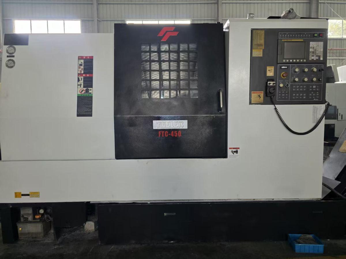 CNC turning lathe