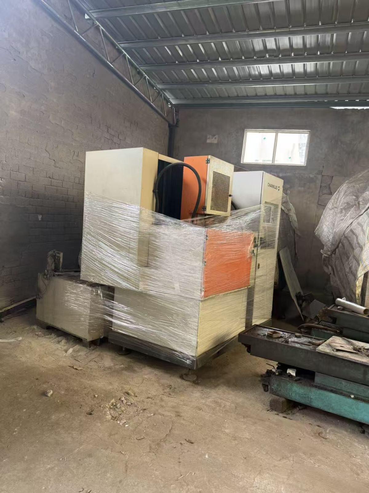 Wire cutting machine