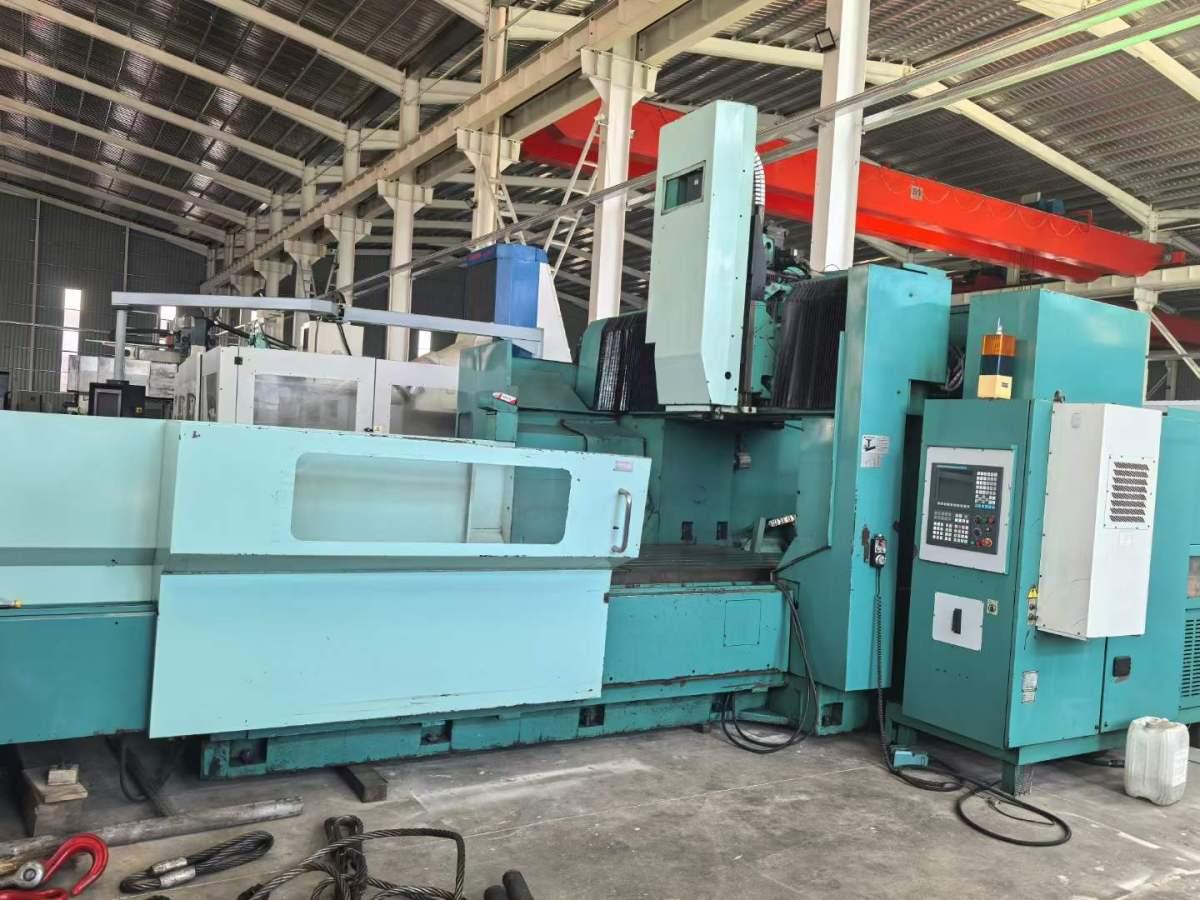 Gantry Machining Center
