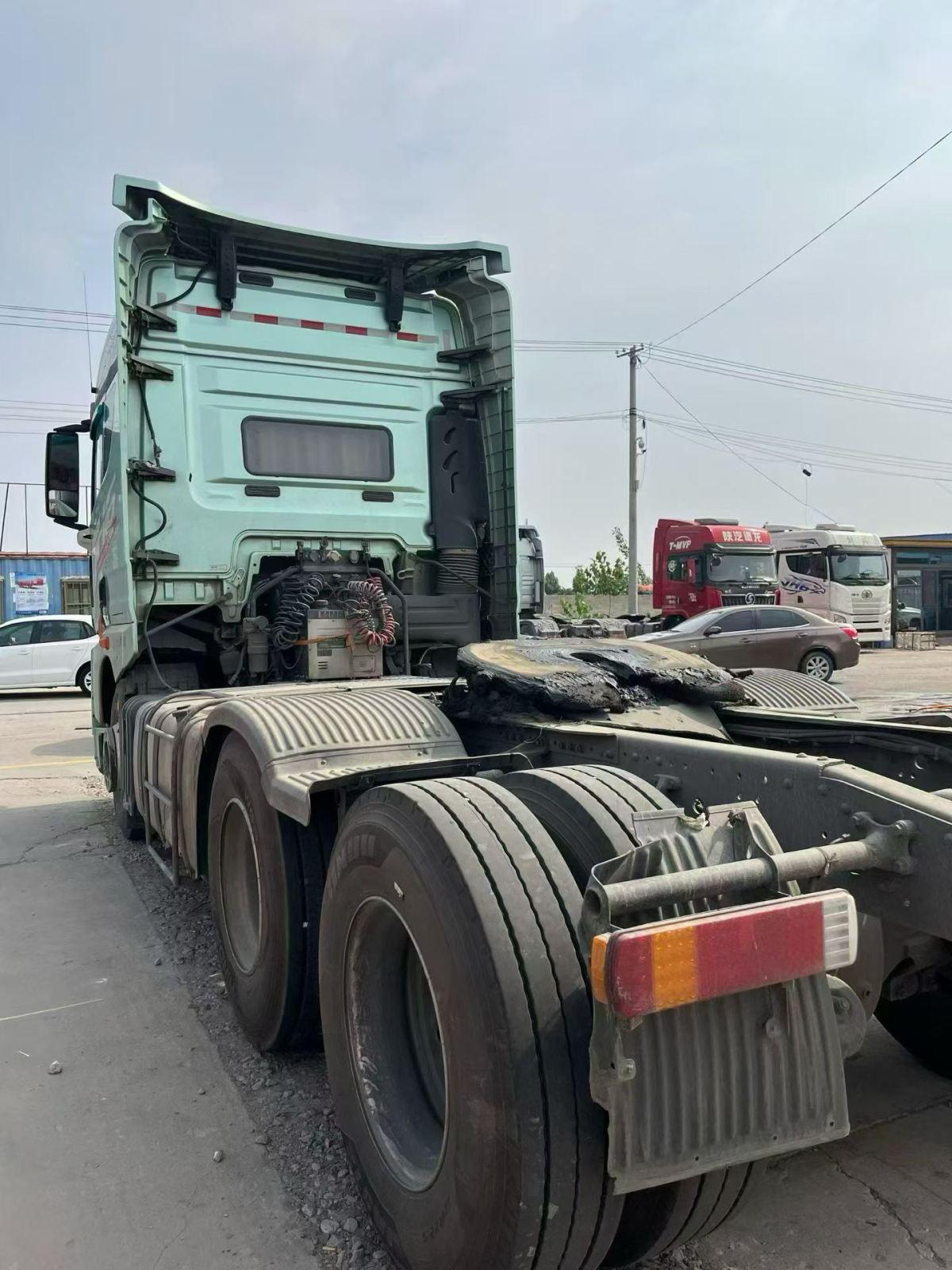 Conventional trucks