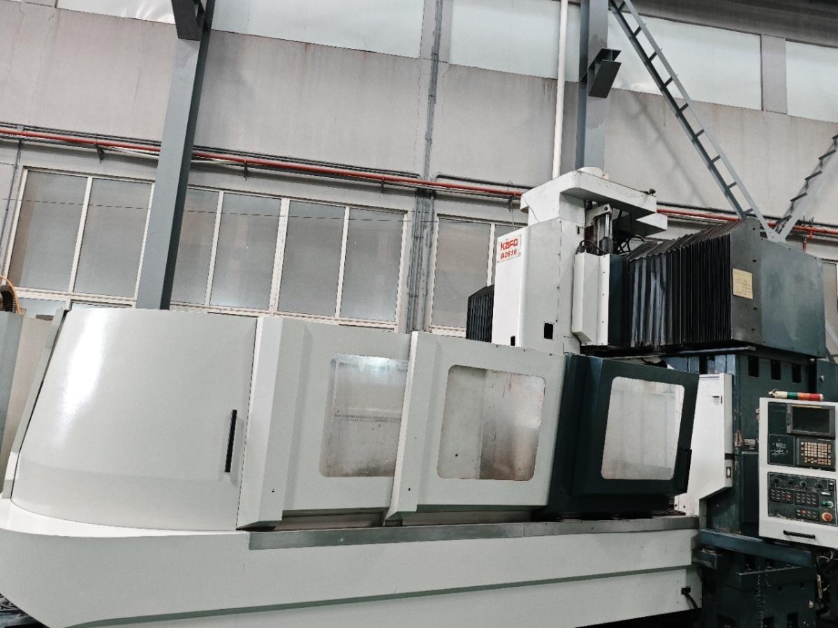 CNC gantry milling machine