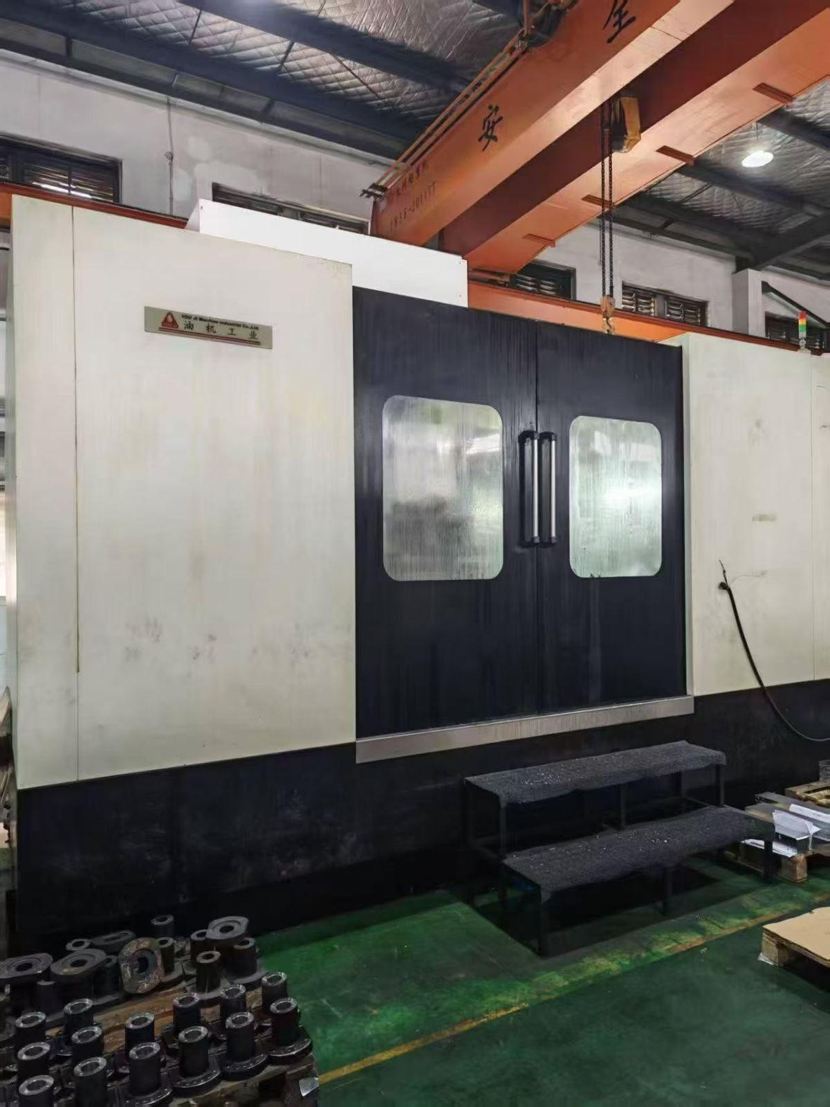 Horizontal Machining Center