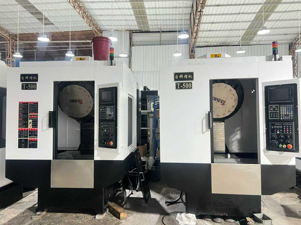 Tapping machine