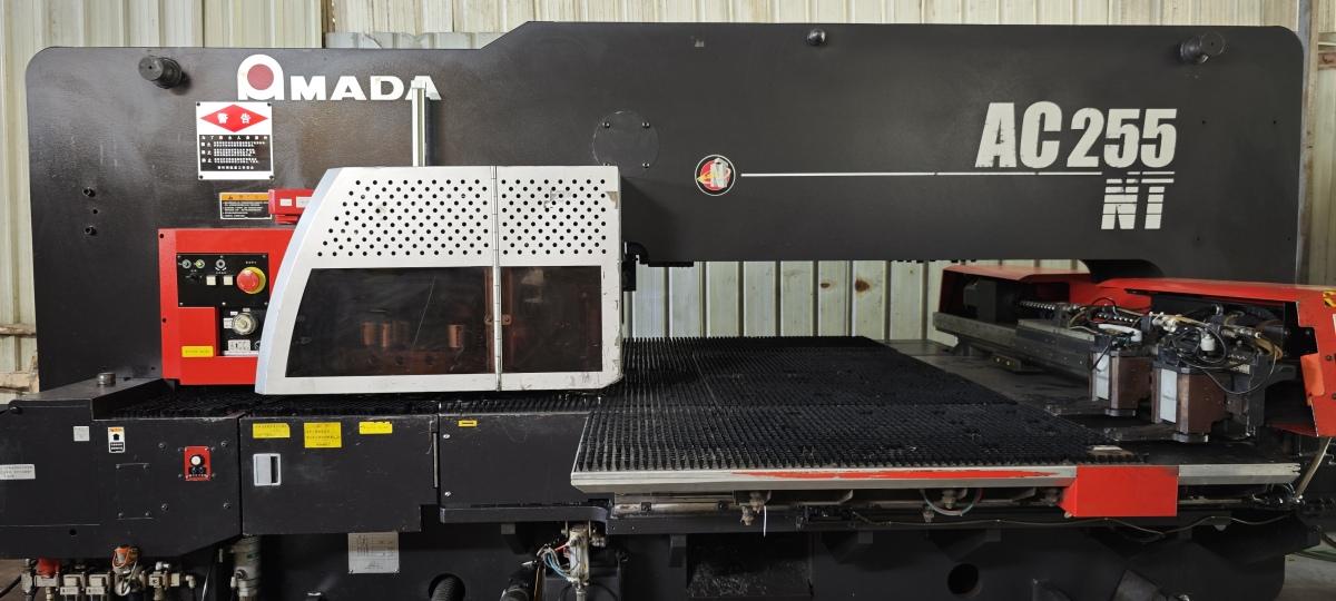 turret punch press W/tooling