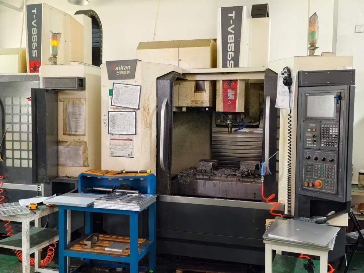 Vertical Machining Center