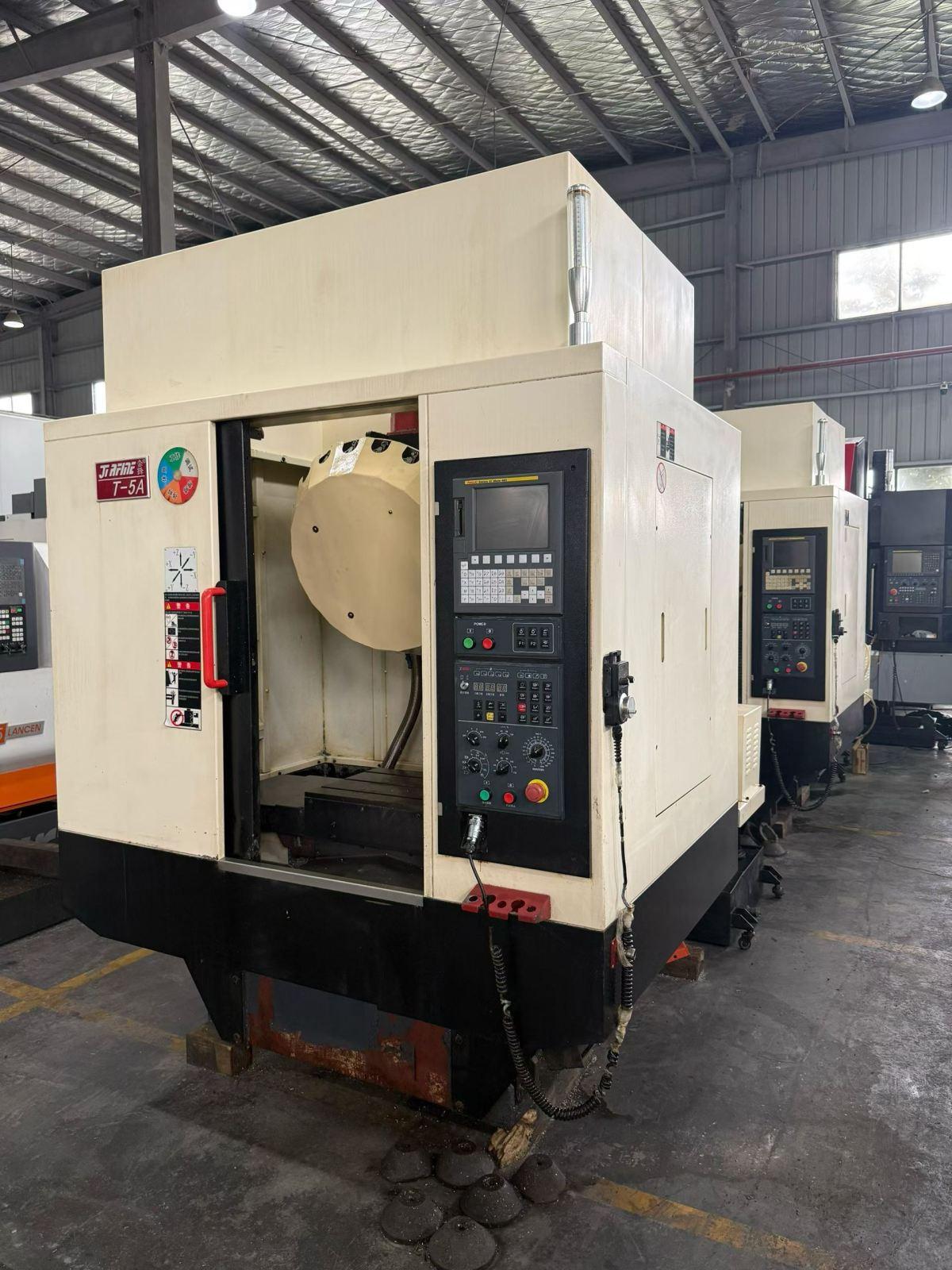 Tapping machine
