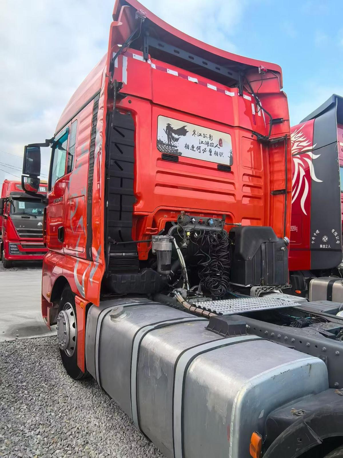 Conventional trucks