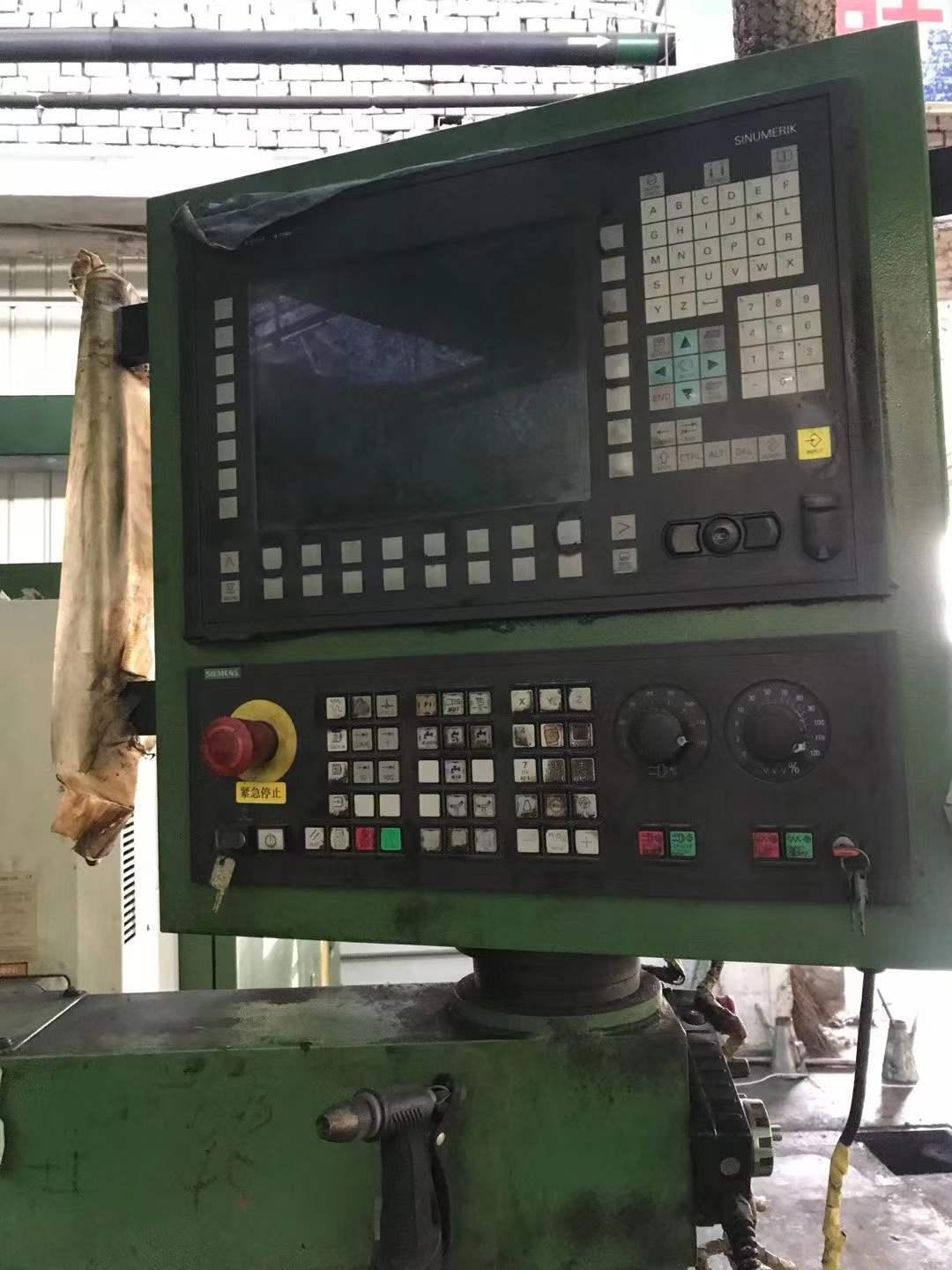 Boring and milling machine