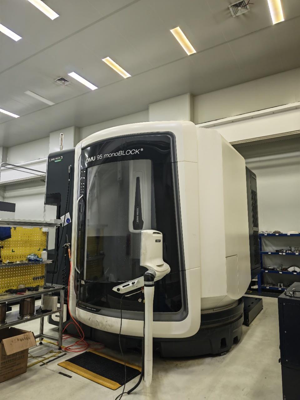5 Axis Machining Center