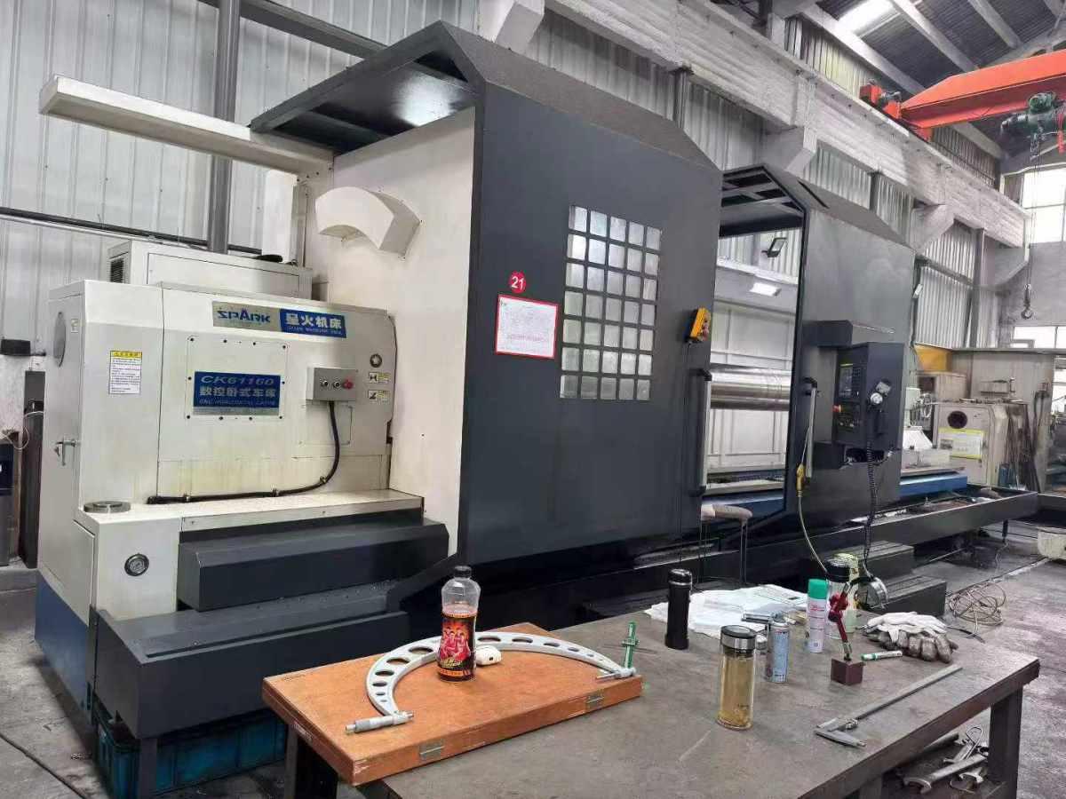 CNC turning lathe