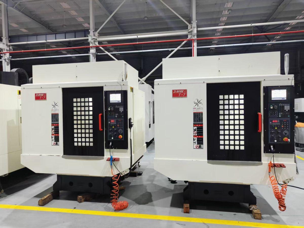 Tapping machine