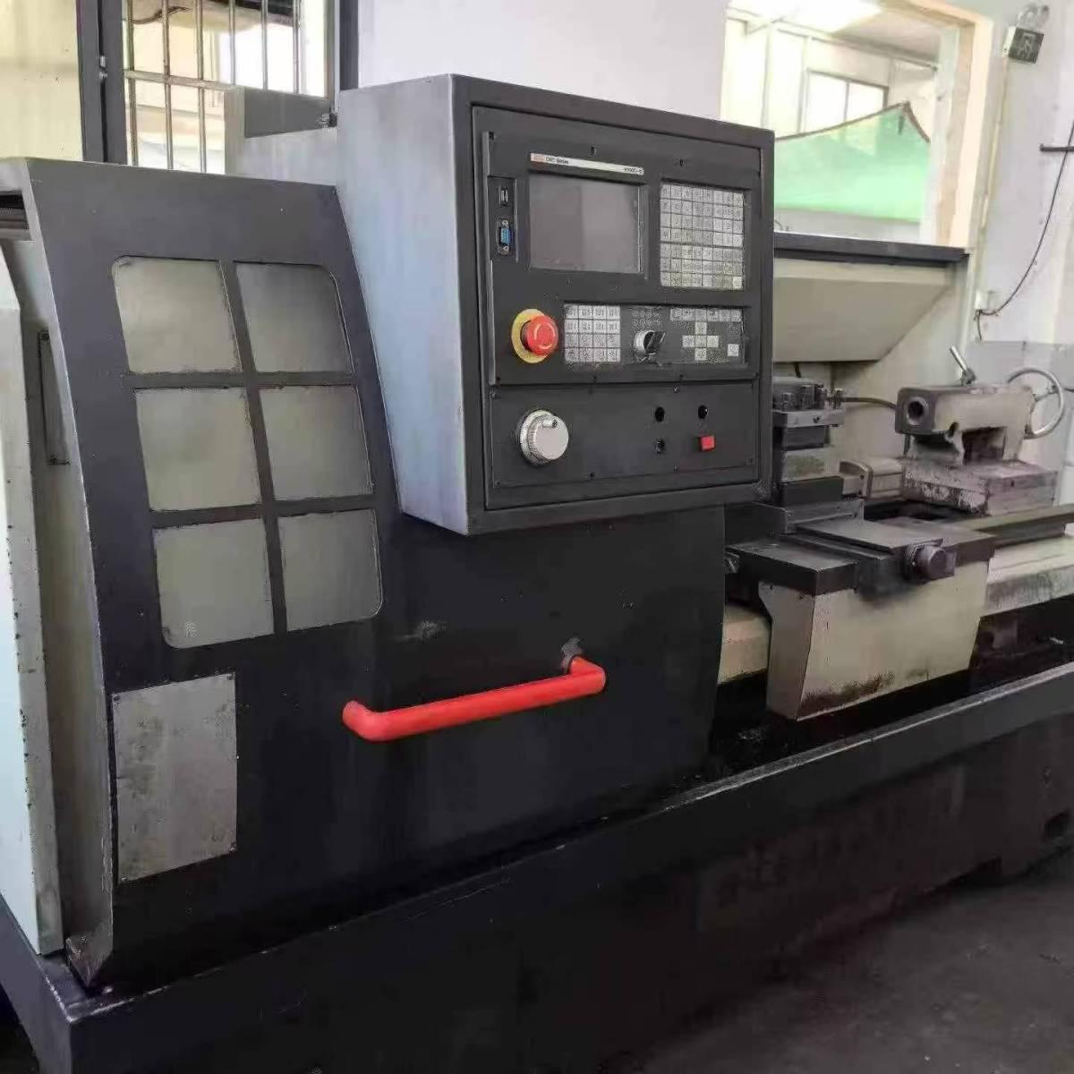 CNC turning lathe