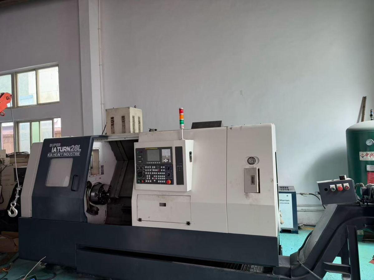 CNC turning lathe