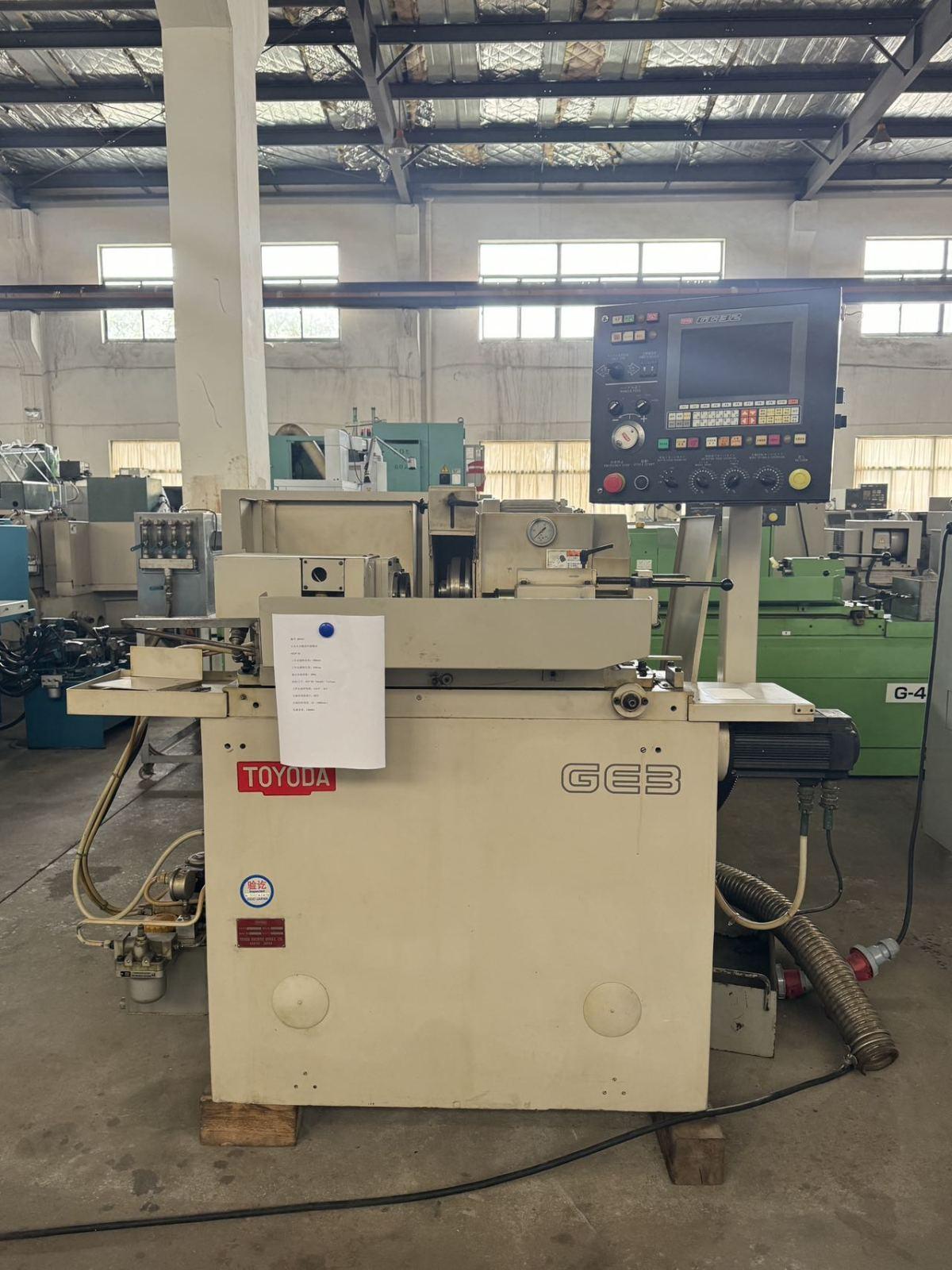 Cylindrical grinder
