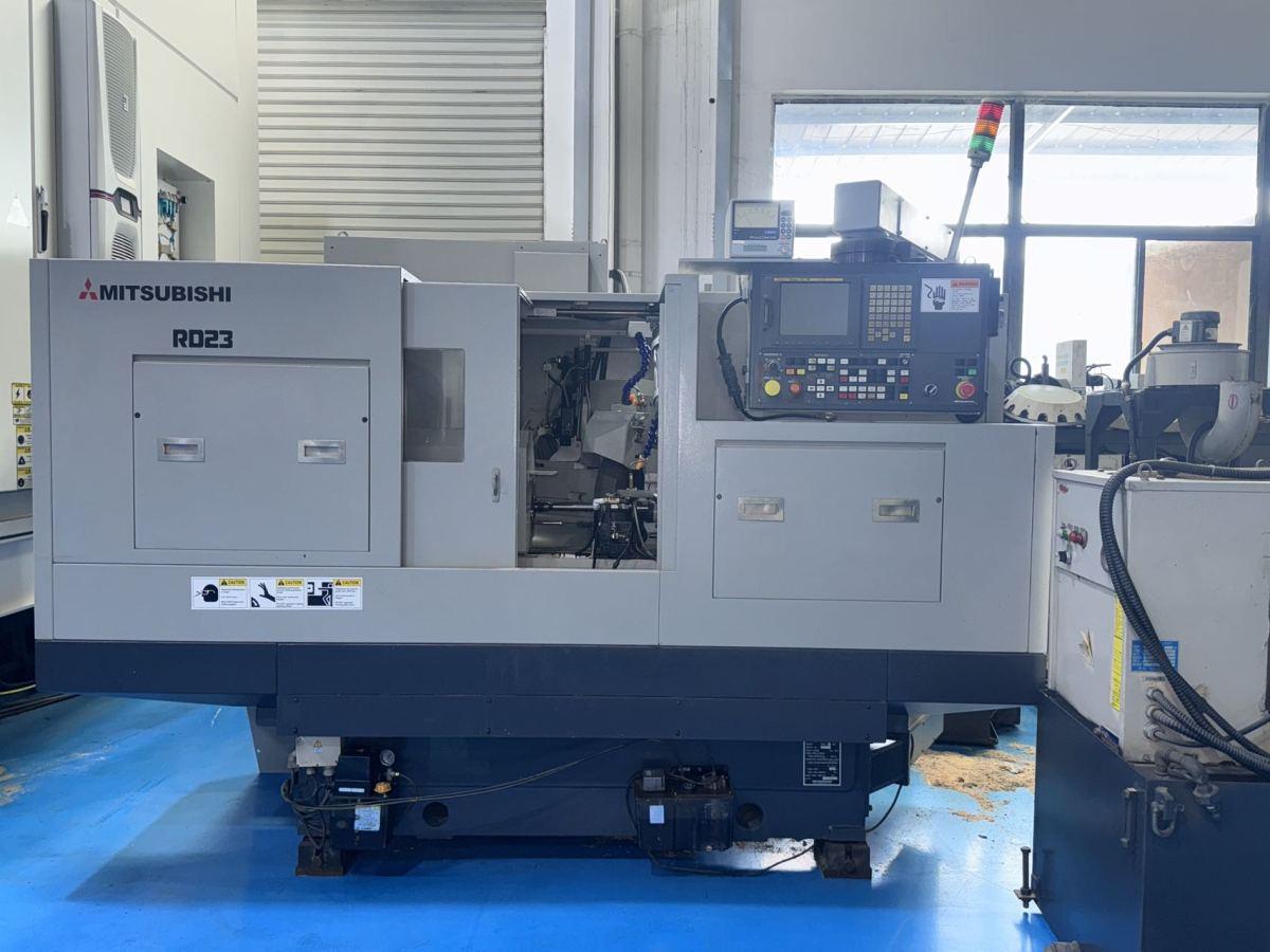 Cylindrical grinder