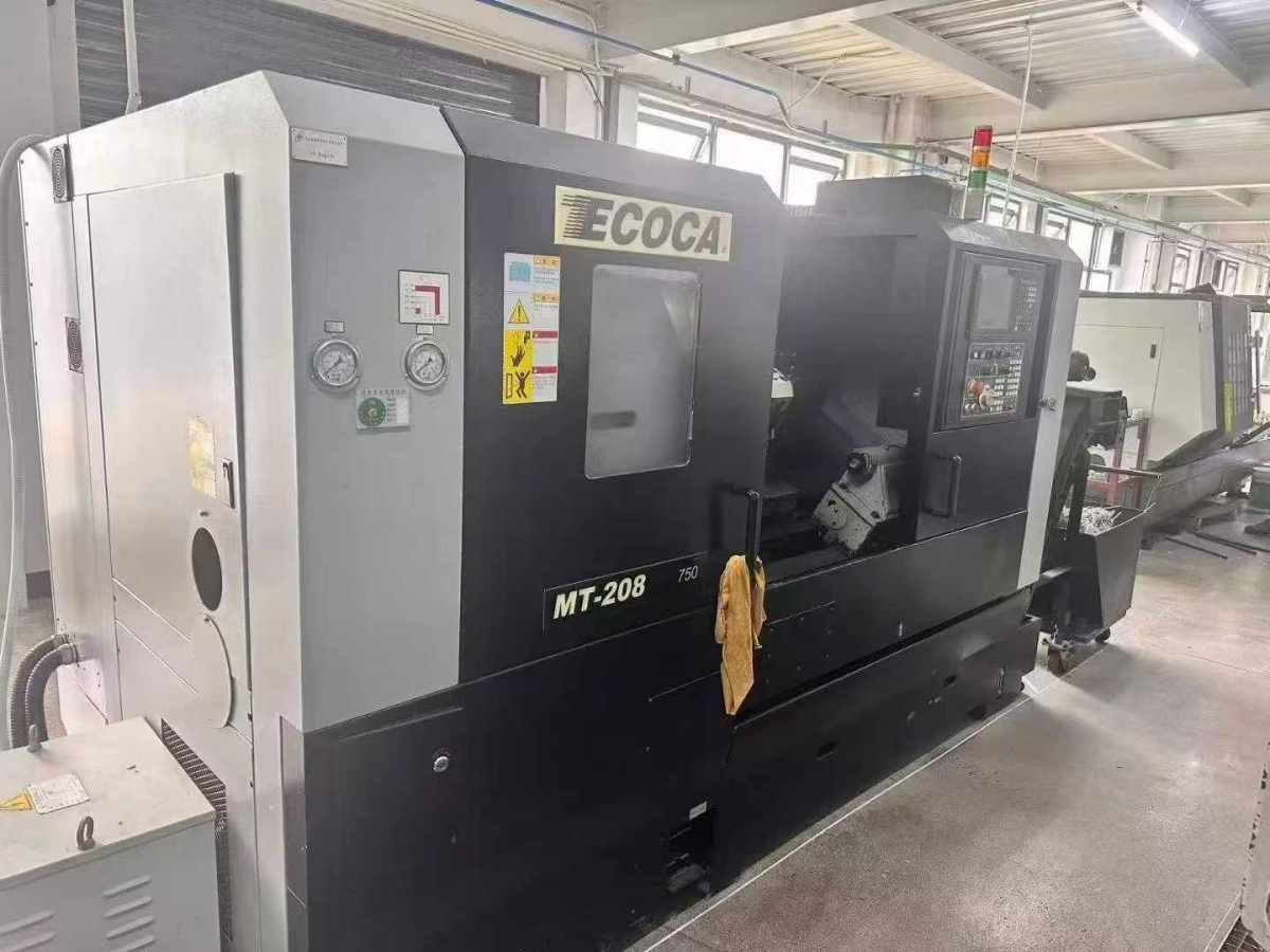 CNC slant bed lathe
