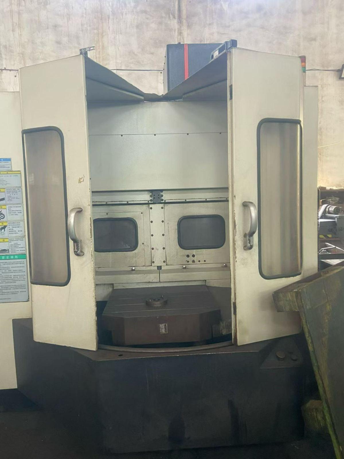 Vertical Machining Center