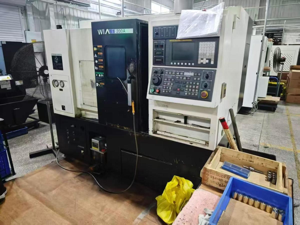 CNC turning lathe