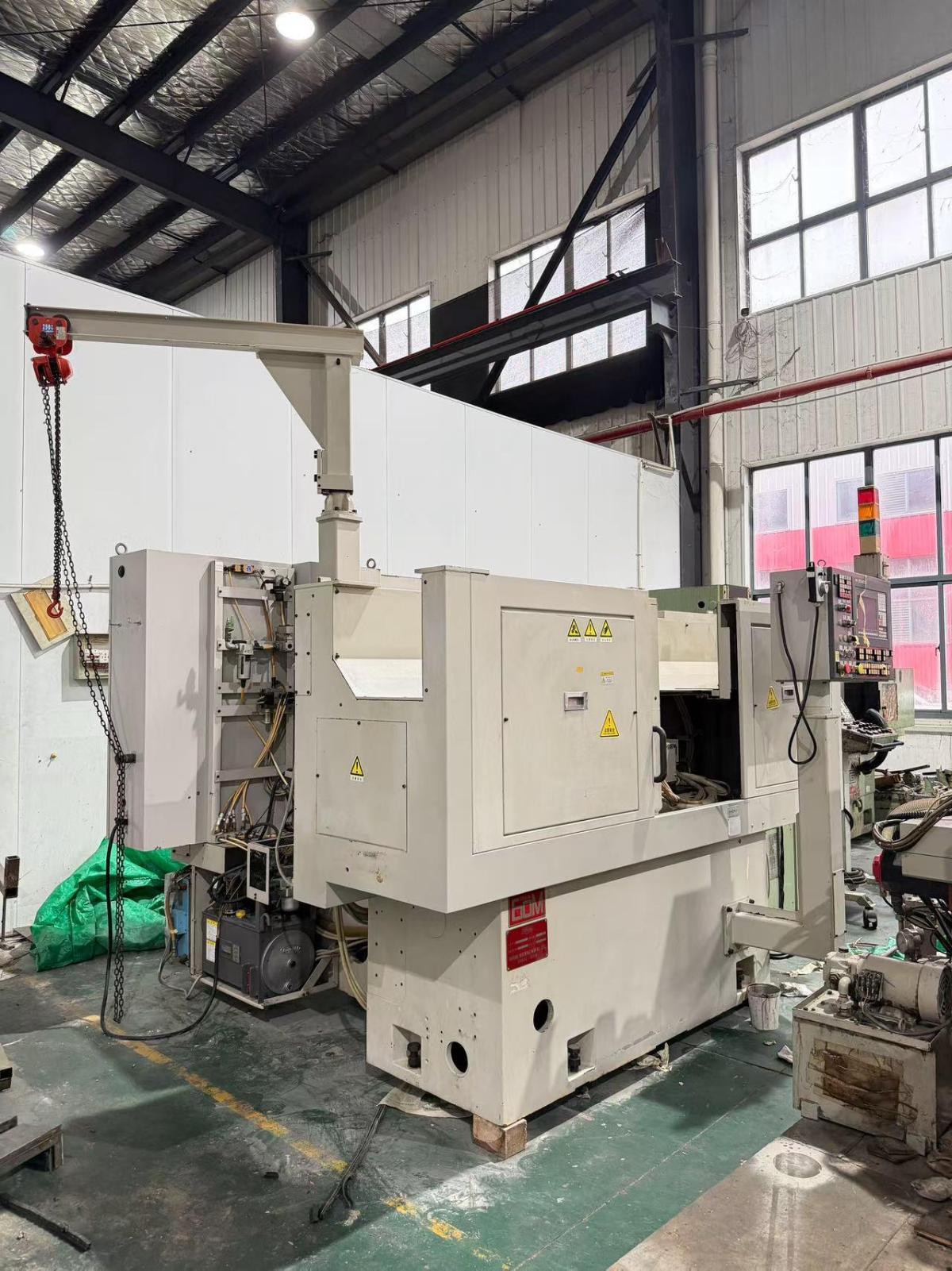 Cylindrical grinder