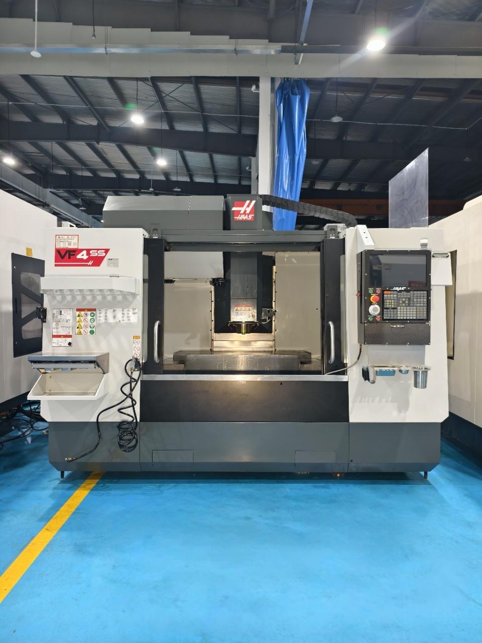 Vertical Machining Center
