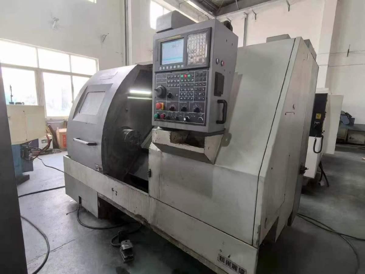 CNC turning lathe