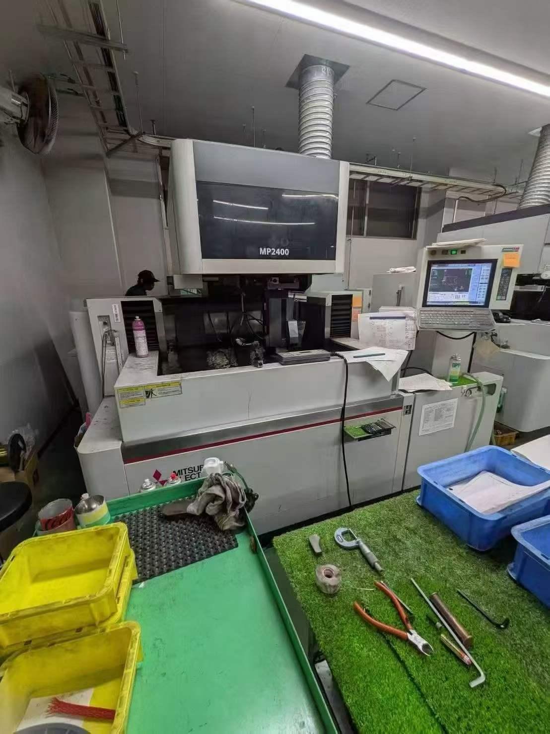 Wire cutting machine