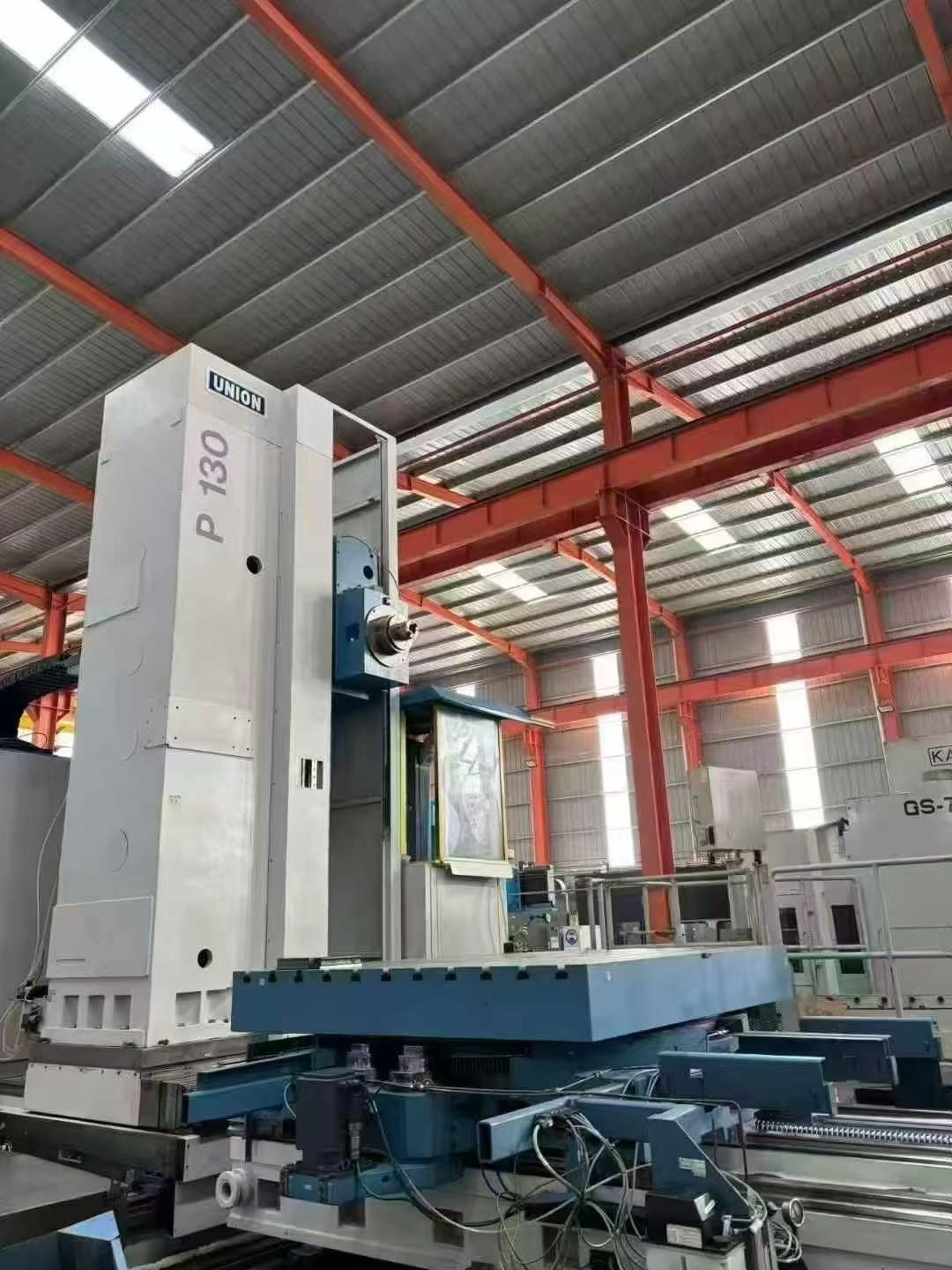 CNC floor boring and milling machine