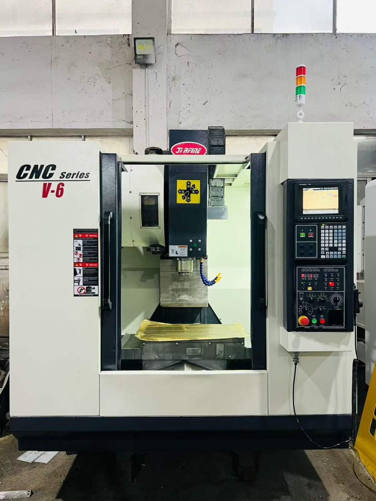 Vertical Machining Center