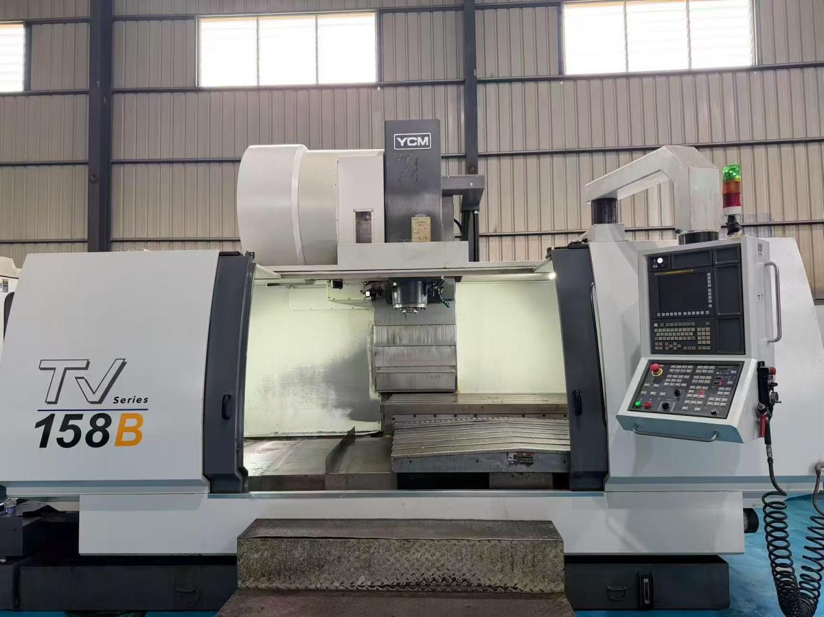 Vertical Machining Center