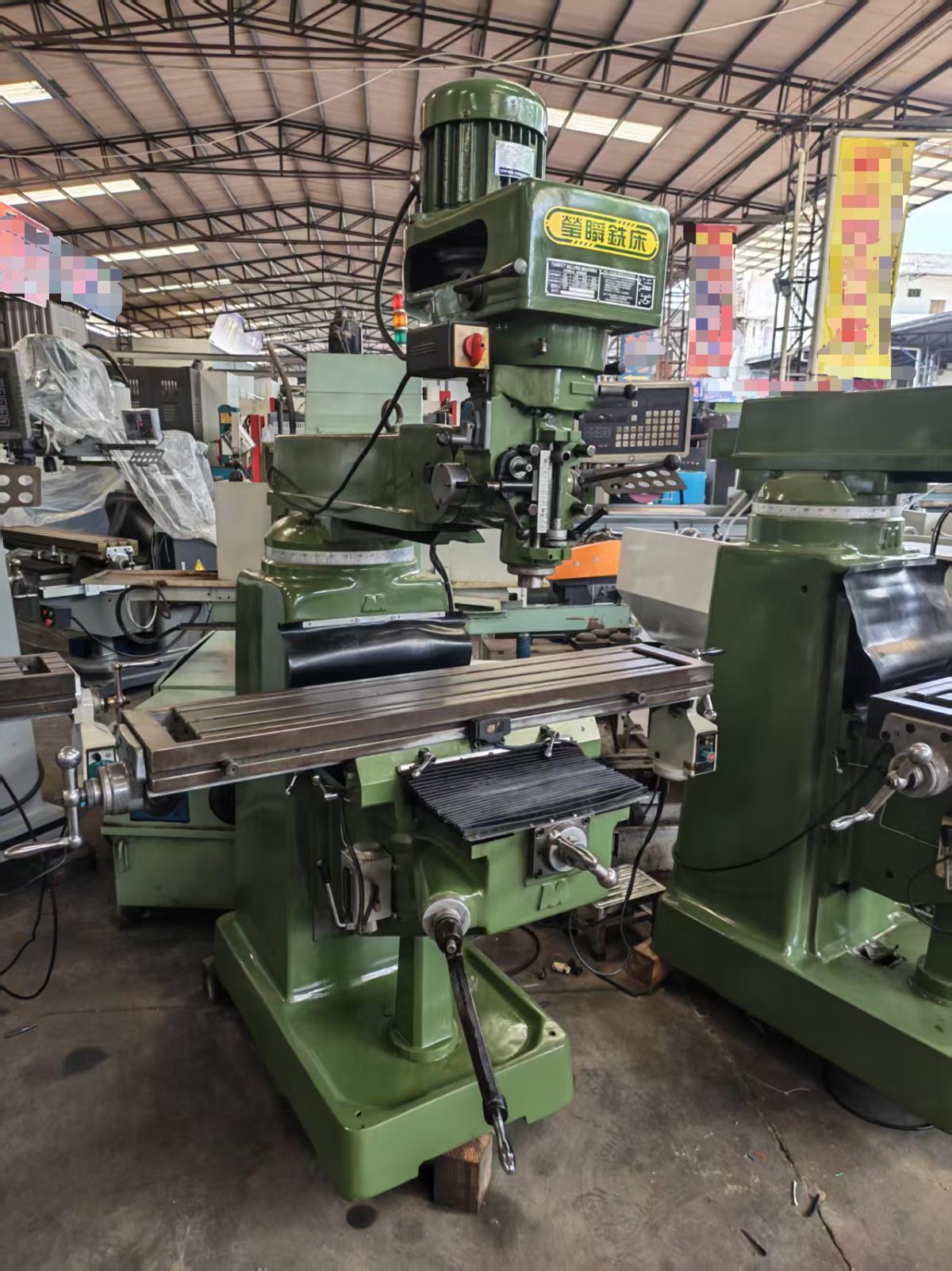 turret milling machine