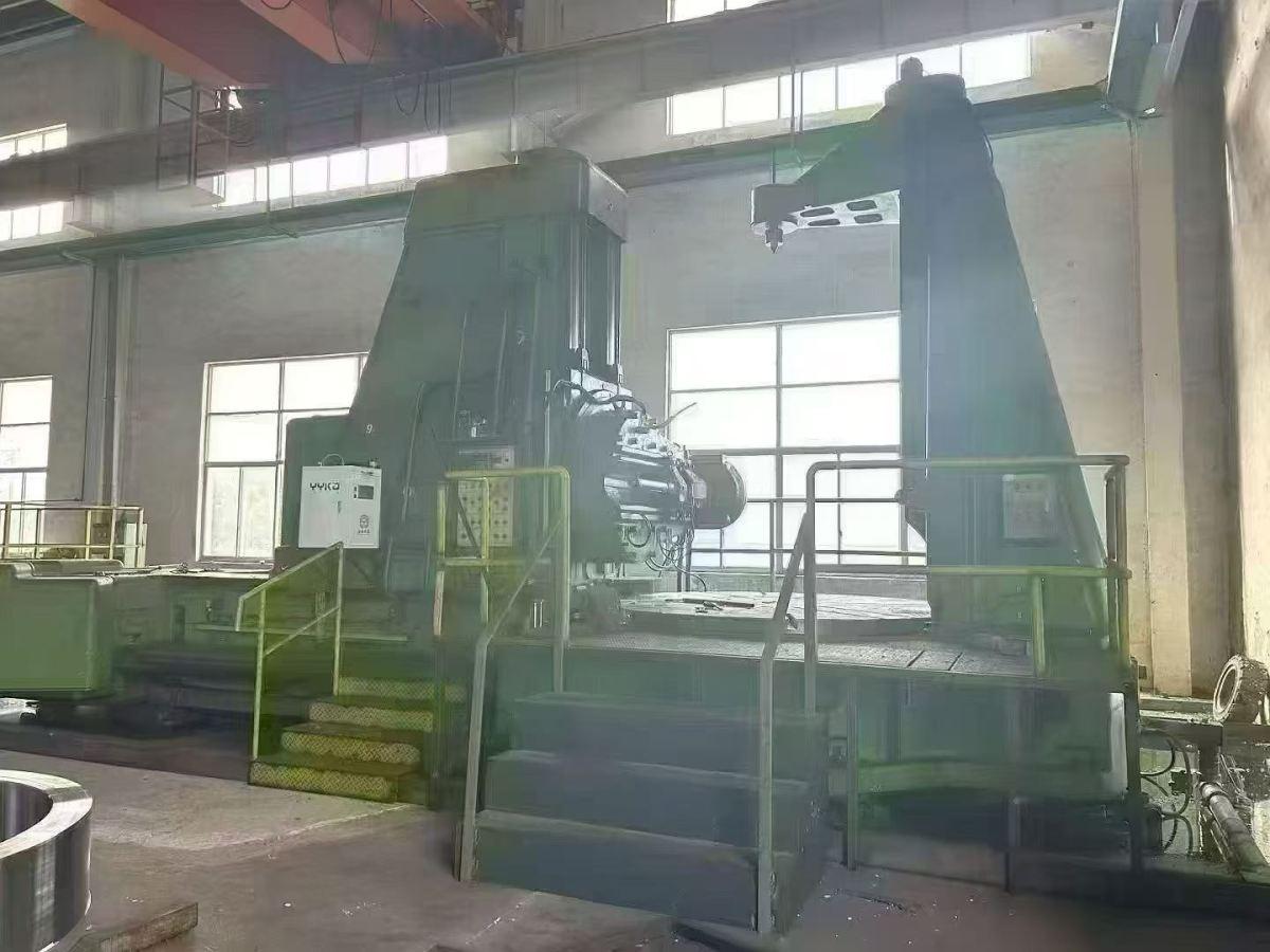 Hobbing machine