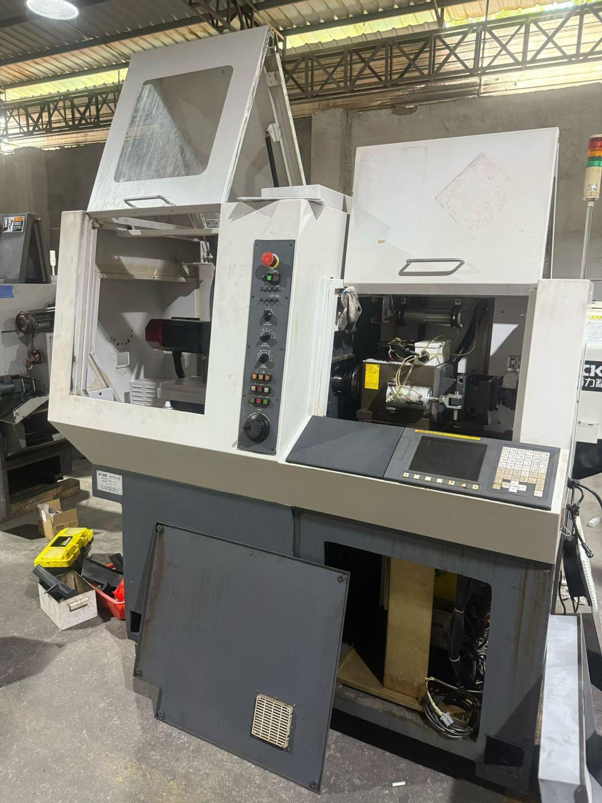 CNC turning lathe