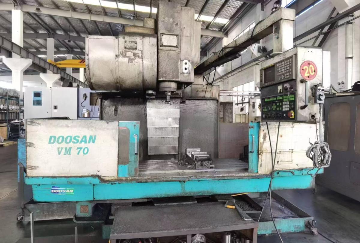 Vertical Machining Center