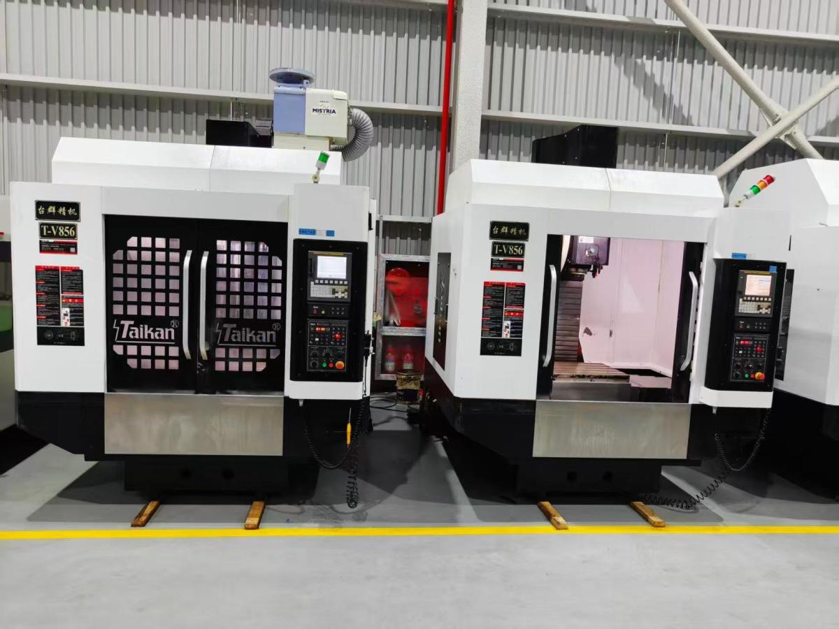 Vertical Machining Center
