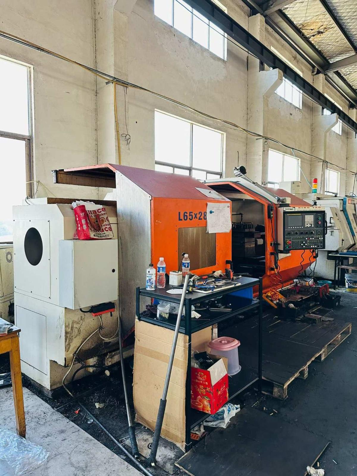 CNC turning lathe